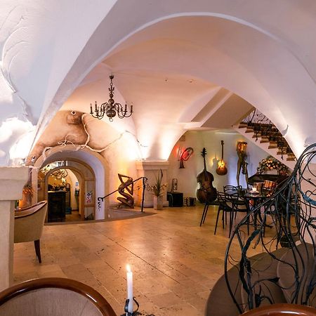 Hotel Restauracja Caspar Еленя-Гура Экстерьер фото
