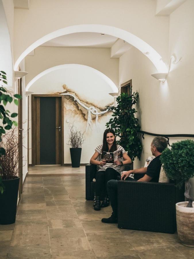 Hotel Restauracja Caspar Еленя-Гура Экстерьер фото